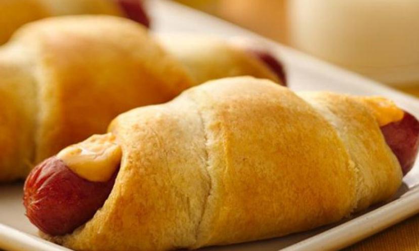 Take $0.40 Off When You Buy Two Pillsbury Crescent Dinner Rolls!