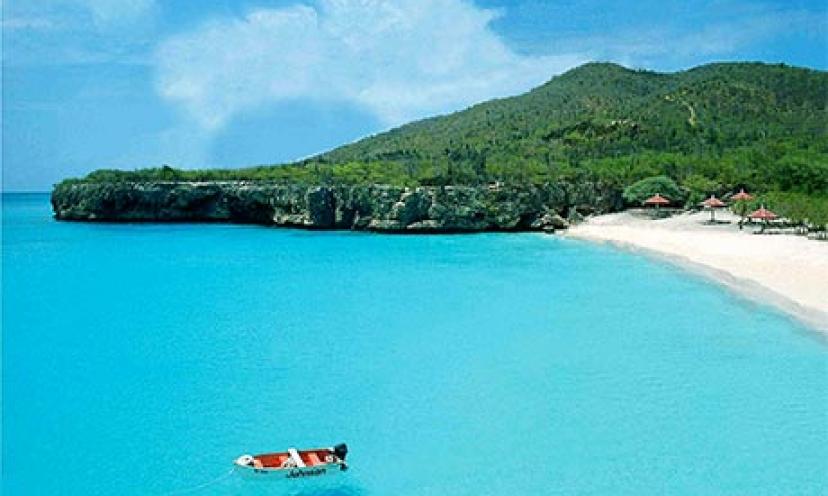 Win a luxurious vacation to Santa Barbara beach in Curacao!