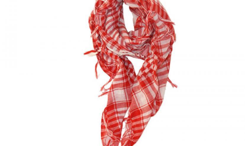 Save 70% On These LibbySue-Houndstooth Women’s Scarves!