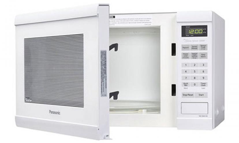 Save 41% Off the Panasonic Genius Sensor Microwave with Inverter Technology!