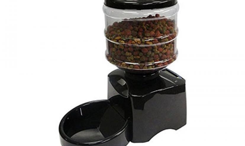Save 66% on an Amzdeal Large Automatic Pet Feeder!