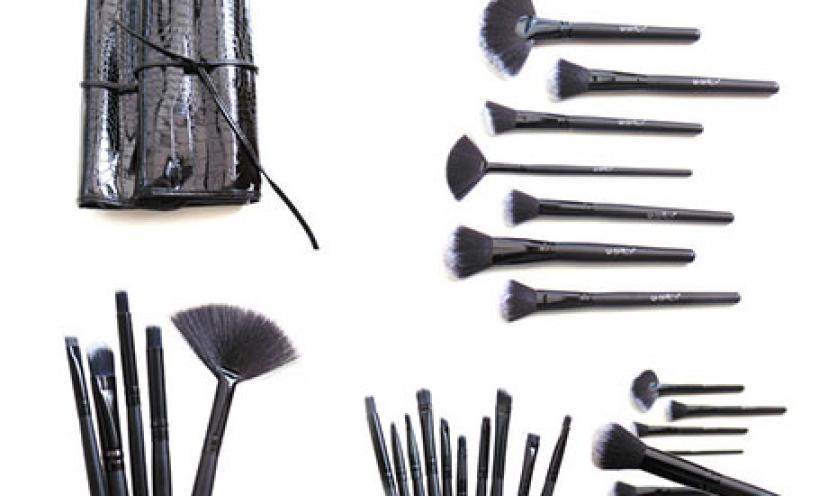 Get 63% Off USpicy Makeup Brush Set and Travel Pouch!