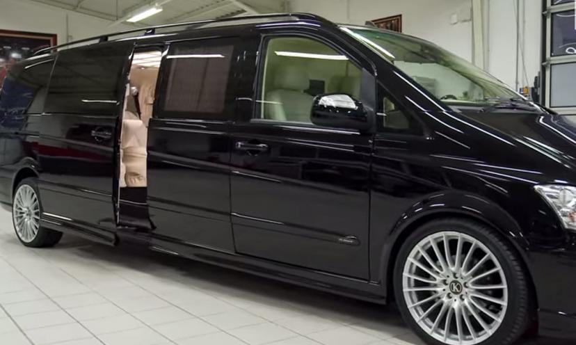 This Seems Like Your Ordinary Mini Van. Just Wait Till You See What’s Inside! MIND BLOWING!