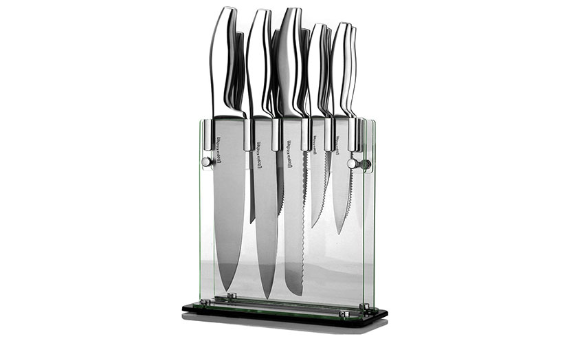 Save 89% off on a Utopia Kitchen Stainless-Steel 12 Knife Set!