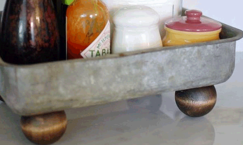 Do THIS to any old baking pan and totally declutter your kitchen counter—and it only takes 5 minutes!
