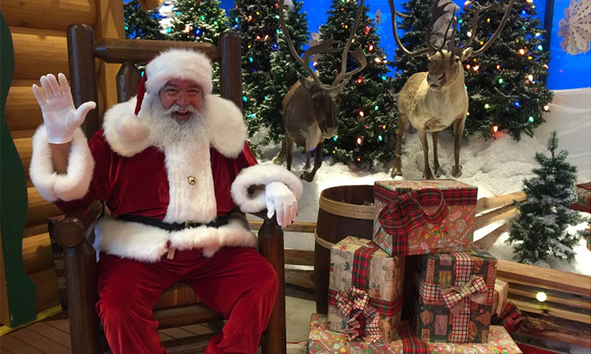 Get a FREE Photo With Santa at Bass Pro Shops!