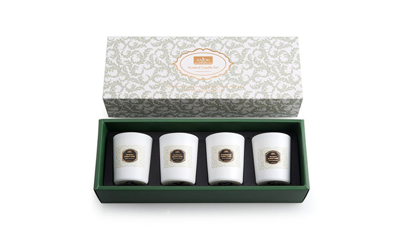 Save 59% off an Anjou Scented Candle Gift Set!