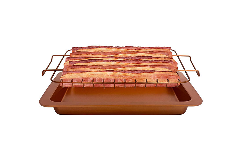 Save 49% on a Gotham Steel Bacon Drip Tray!