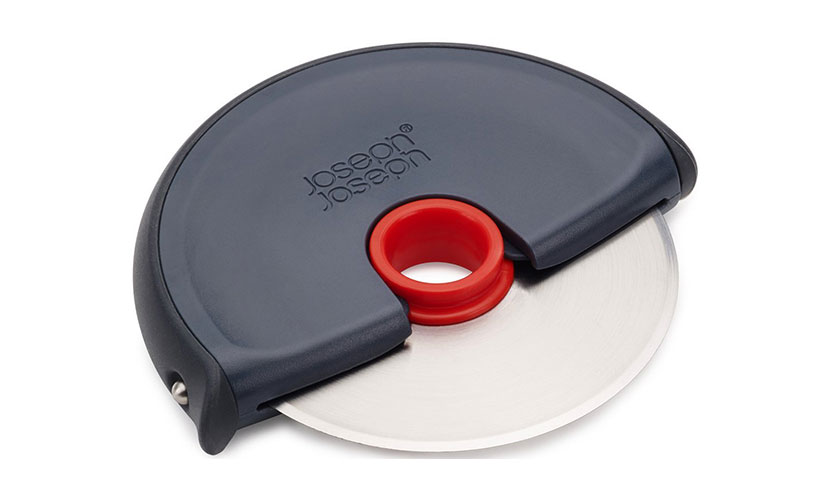 Save 25% on an Easy-Clean Pizza Wheel!
